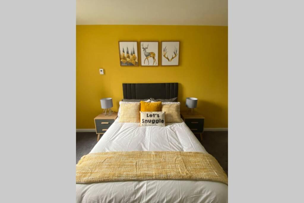 Stunning 2 Bedroom River View Apartment Perth Eksteriør billede