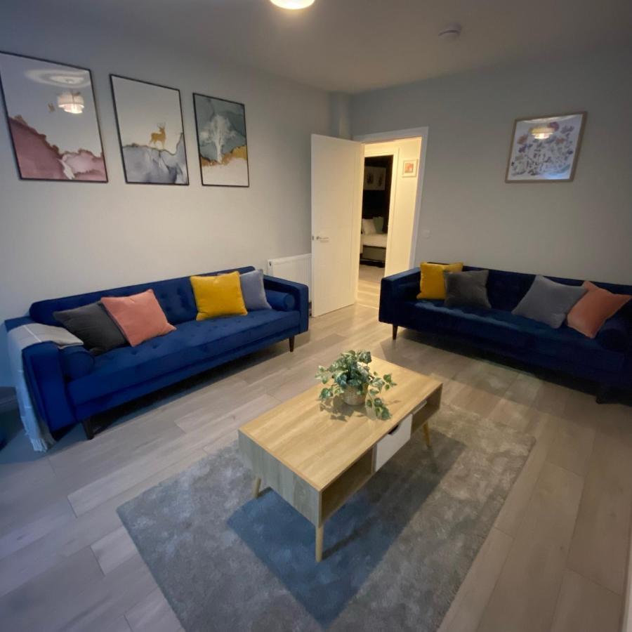 Stunning 2 Bedroom River View Apartment Perth Eksteriør billede