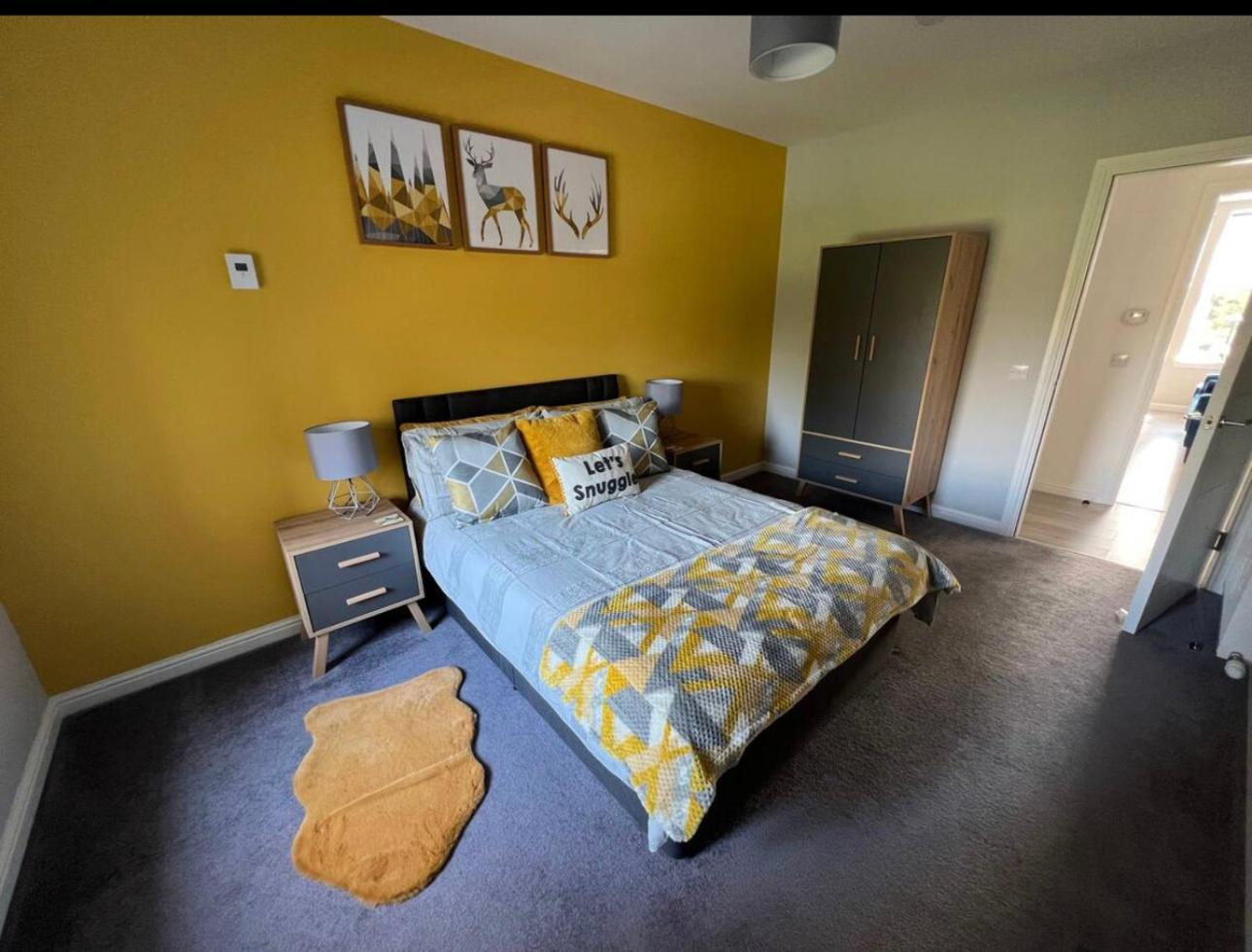 Stunning 2 Bedroom River View Apartment Perth Eksteriør billede