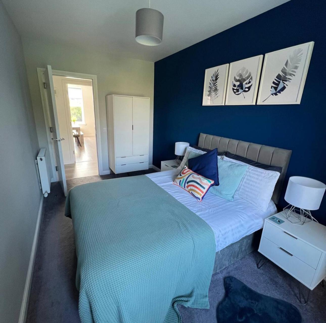 Stunning 2 Bedroom River View Apartment Perth Eksteriør billede